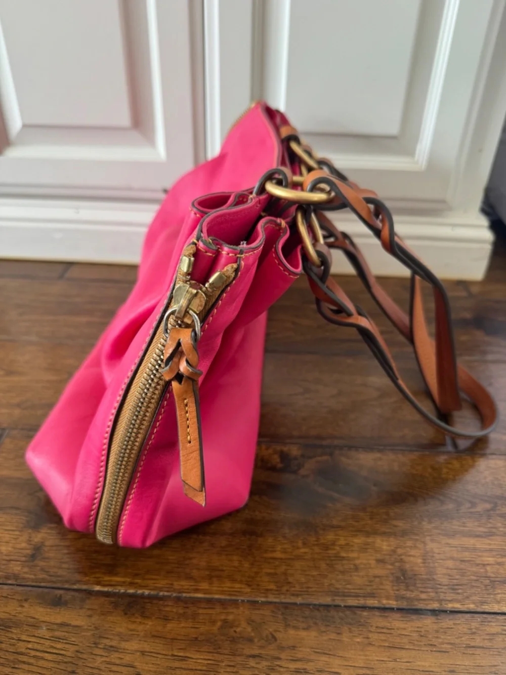 Dooney & Bourke Pink Leather Shoulder Bag - Picture 4 of 8